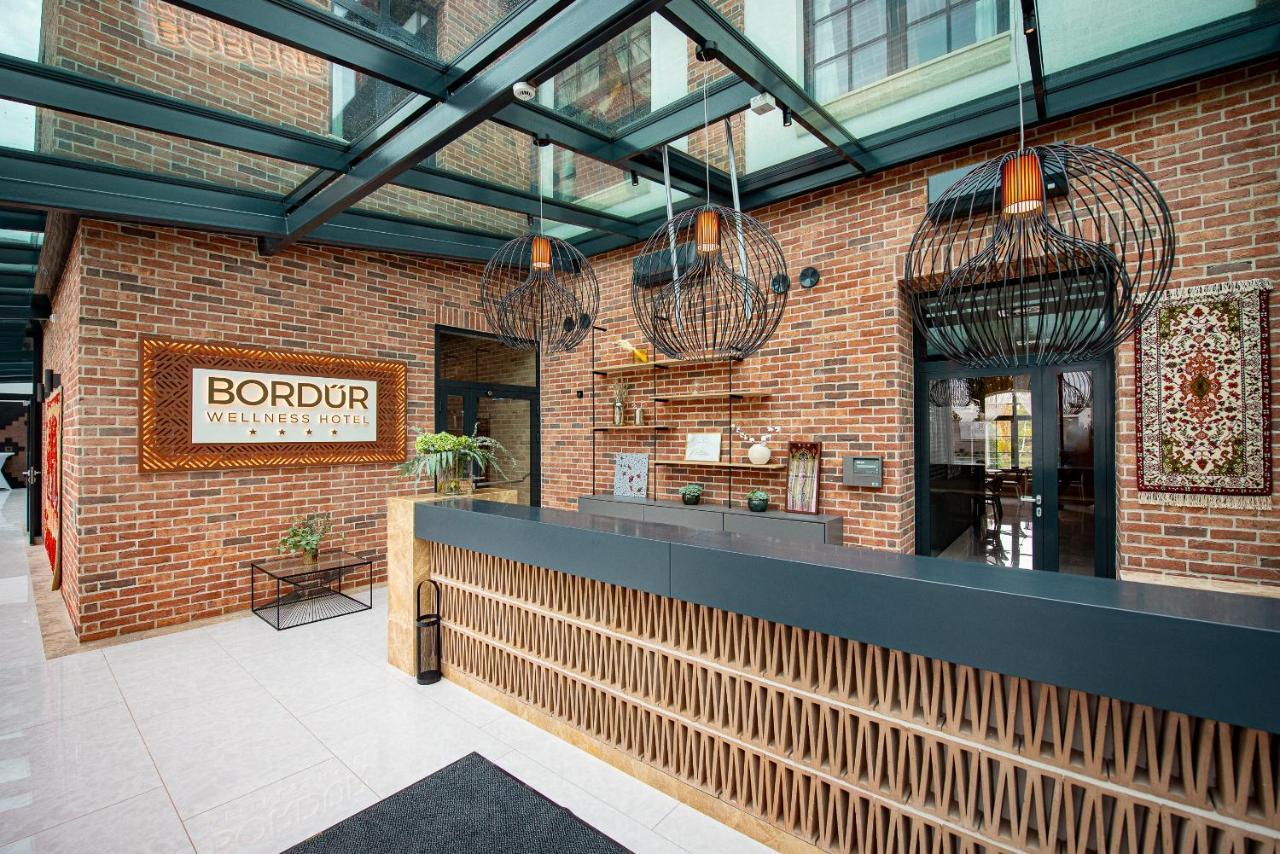 Bordur Wellness Hotel Superior Es Szonyegmuzeum Békésszentandrás エクステリア 写真